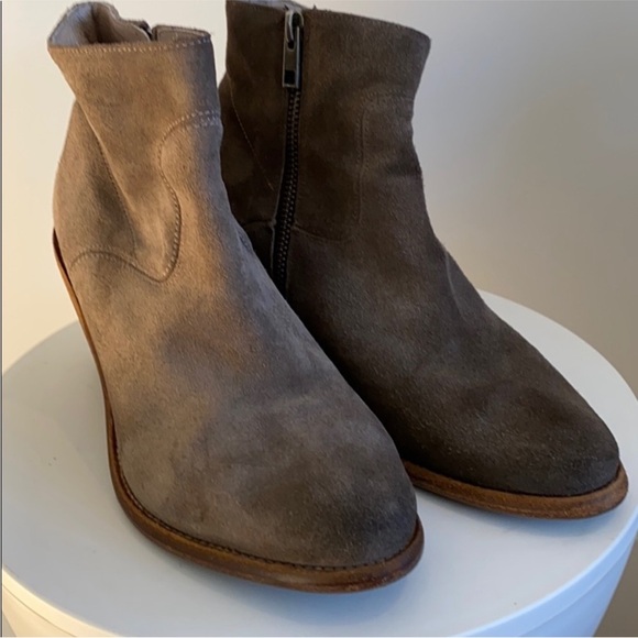 ALL SAINTS, Women’s Taupe Suede Side Zip Ankle Heeled Bootie. Size 38 (8). EUC - Picture 1 of 11